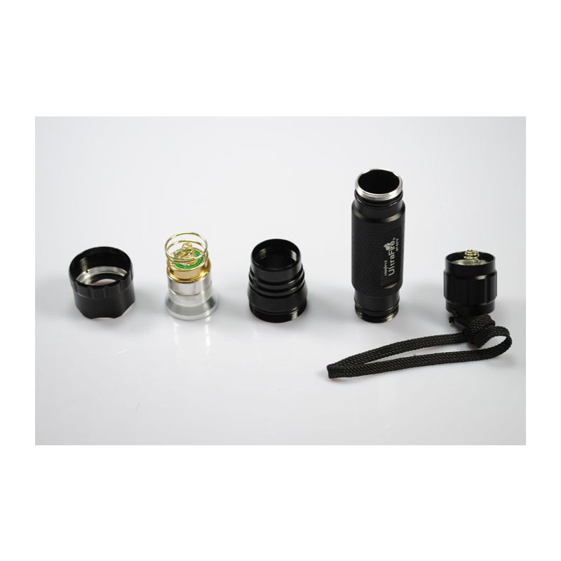 ULTRAFIRE WF-501B LED lommelygte 1300 lumen fem tilstande robust konstruktion camping og udendørs eventyr