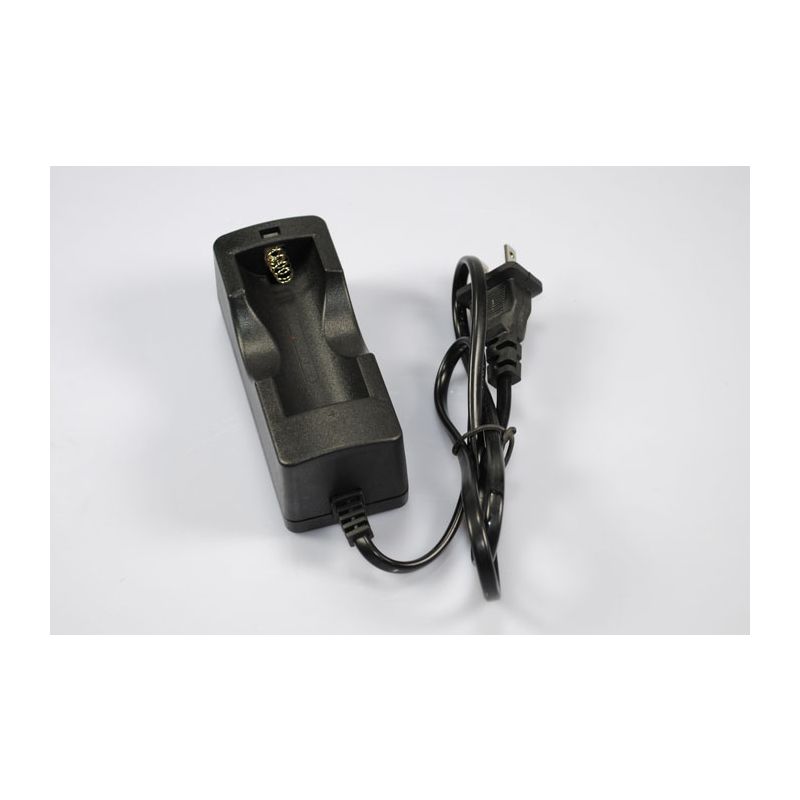 UltraFire Enkelt 26650 Li-Ion Genopladelig Batterioplader Sort Effektivt Output Sikker Opladning