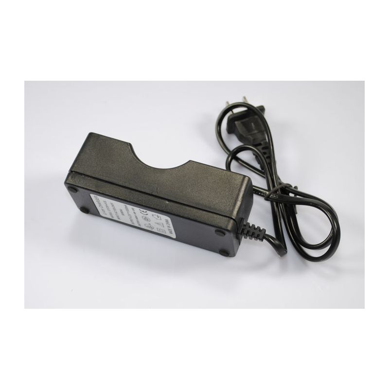 UltraFire Enkelt 26650 Li-Ion Genopladelig Batterioplader Sort Effektivt Output Sikker Opladning