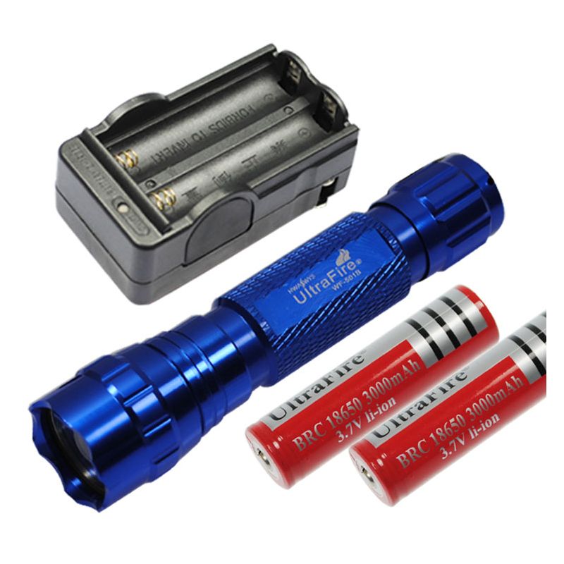 UltraFire 501b LED lommelygte 1300 Lumens til udendørsentusiaster med fem lysfunktioner og aluminiumdesign