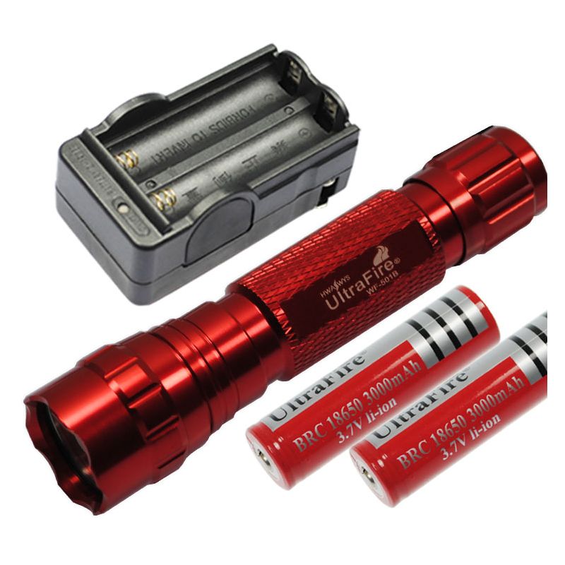 UltraFire 501b LED lommelygte 1300 Lumens til udendørsentusiaster med fem lysfunktioner og aluminiumdesign