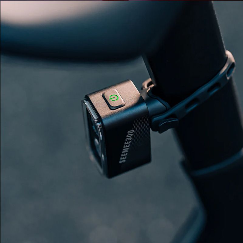 Magicshine SEEMEE300 Smart Baglygte 300 Lumen IPX6 Vandtæt LED for Cykelsikkerhed og 360° Synlighed