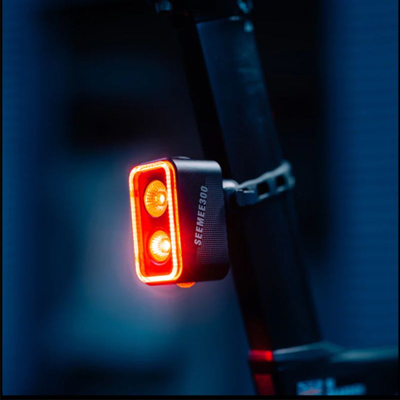 Magicshine SEEMEE300 Smart Baglygte 300 Lumen IPX6 Vandtæt LED for Cykelsikkerhed og 360° Synlighed