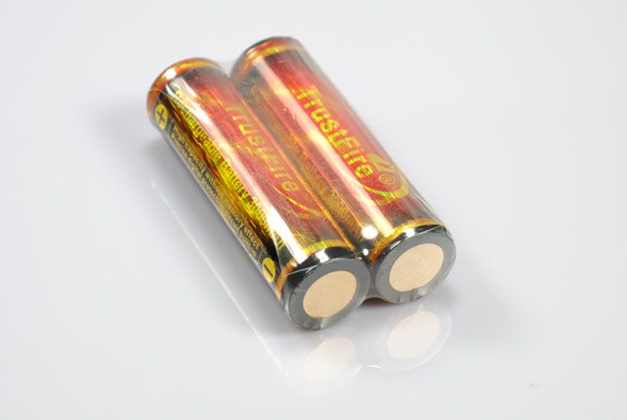 TrustFire 18650 Beskyttet 3000mAh Li-ion Genopladeligt Batteri Høj Kapacitet Sikker Strømkilde til Gadgets