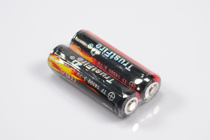 TrustFire 14500 Genopladeligt Li-ion Batteri 900mAh Høj Kapacitet Miljøvenligt Alsidigt Batteripar
