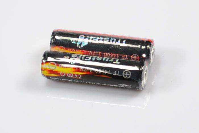 TrustFire 14500 Genopladeligt Li-ion Batteri 900mAh Høj Kapacitet Miljøvenligt Alsidigt Batteripar