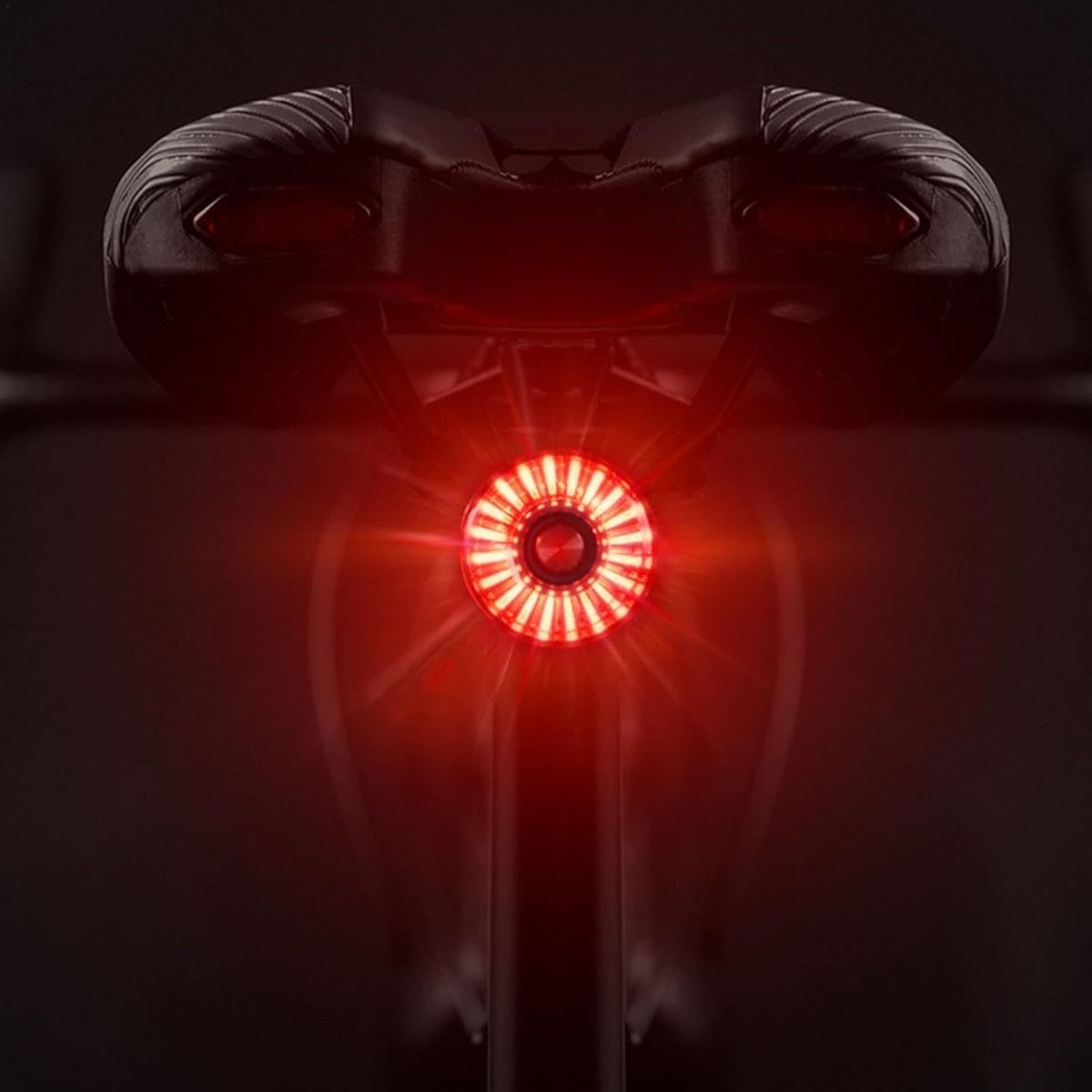 Smart cykel baglygte bremseinduktion cykel baglygte cykel sadelpind saddel baglygte vandtæt USB-opladning cykel baglygte